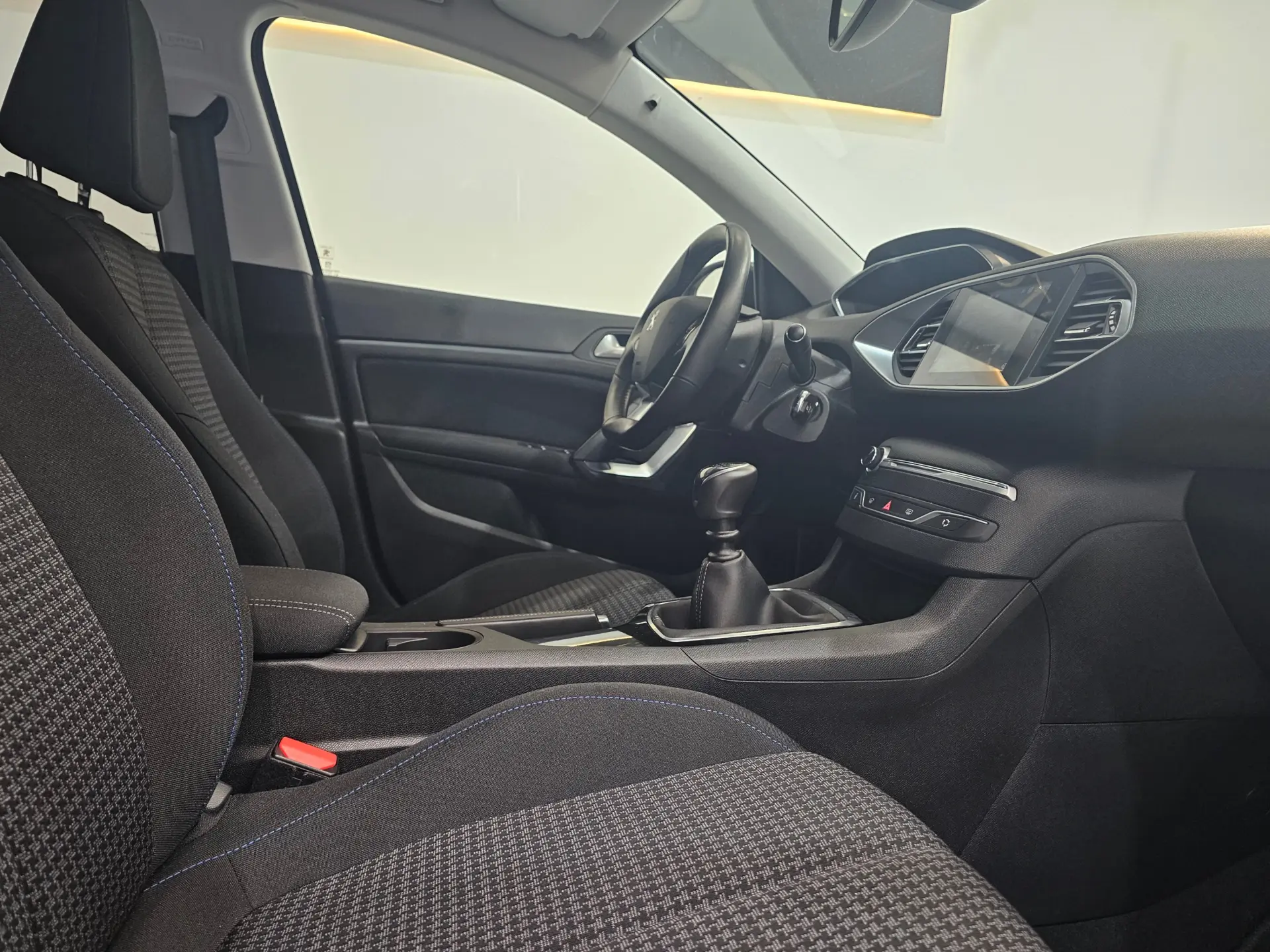 Peugeot 308 SW 1.5 BlueHDi Style 17