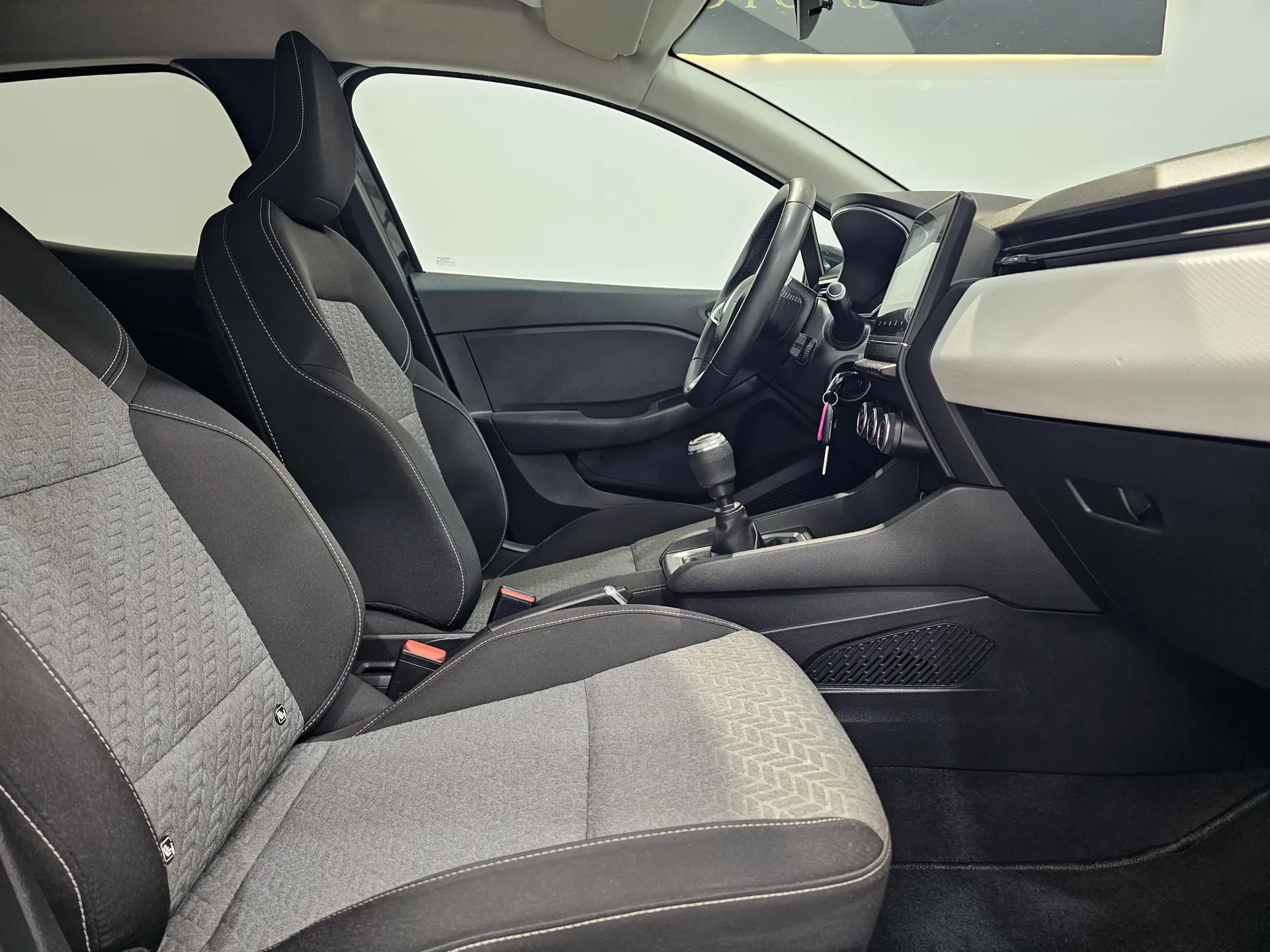 Renault Clio 1.0 TCe Limited 18