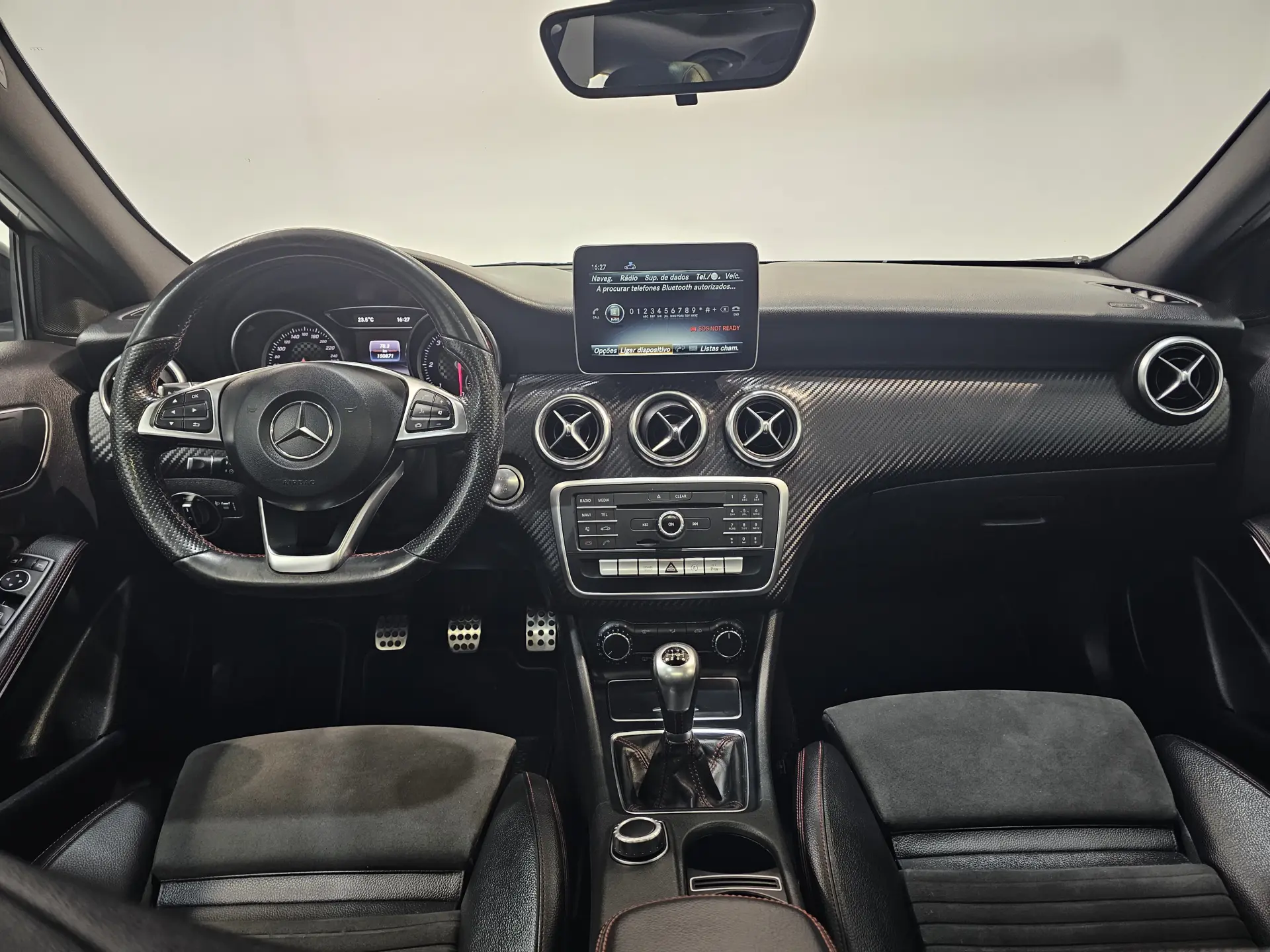 Mercedes-Benz A 180 d AMG Line 14