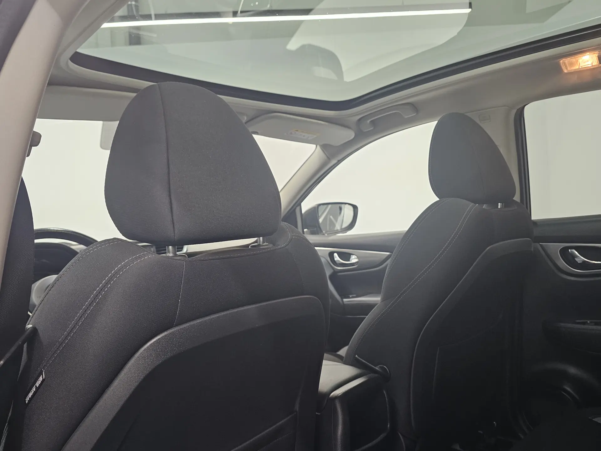 Nissan Qashqai 1.5 dCi N-Connecta J18 30