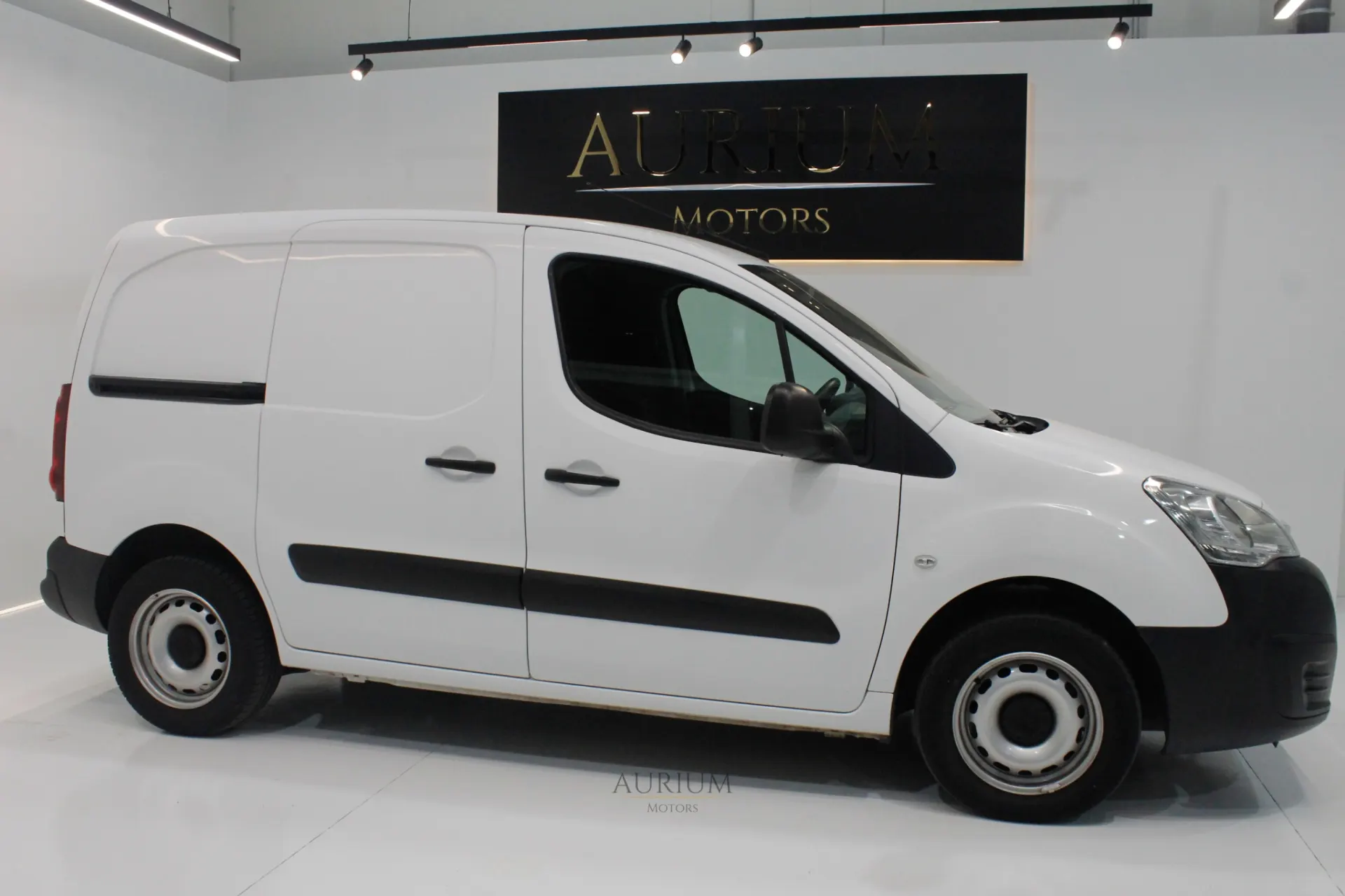 Peugeot Partner L1 1.6 HDI 3 lugares 2