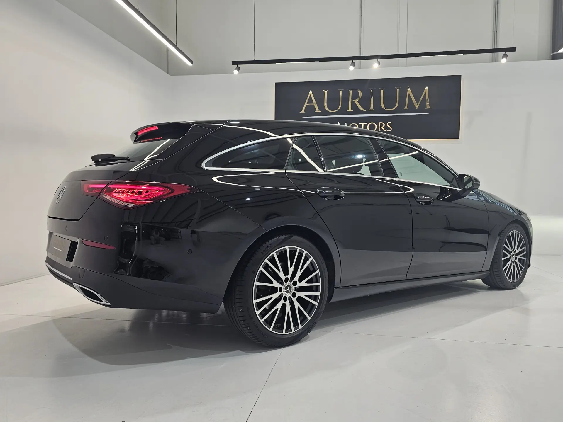 Mercedes-Benz CLA 180 d Shooting Brake Progressive Aut. 2
