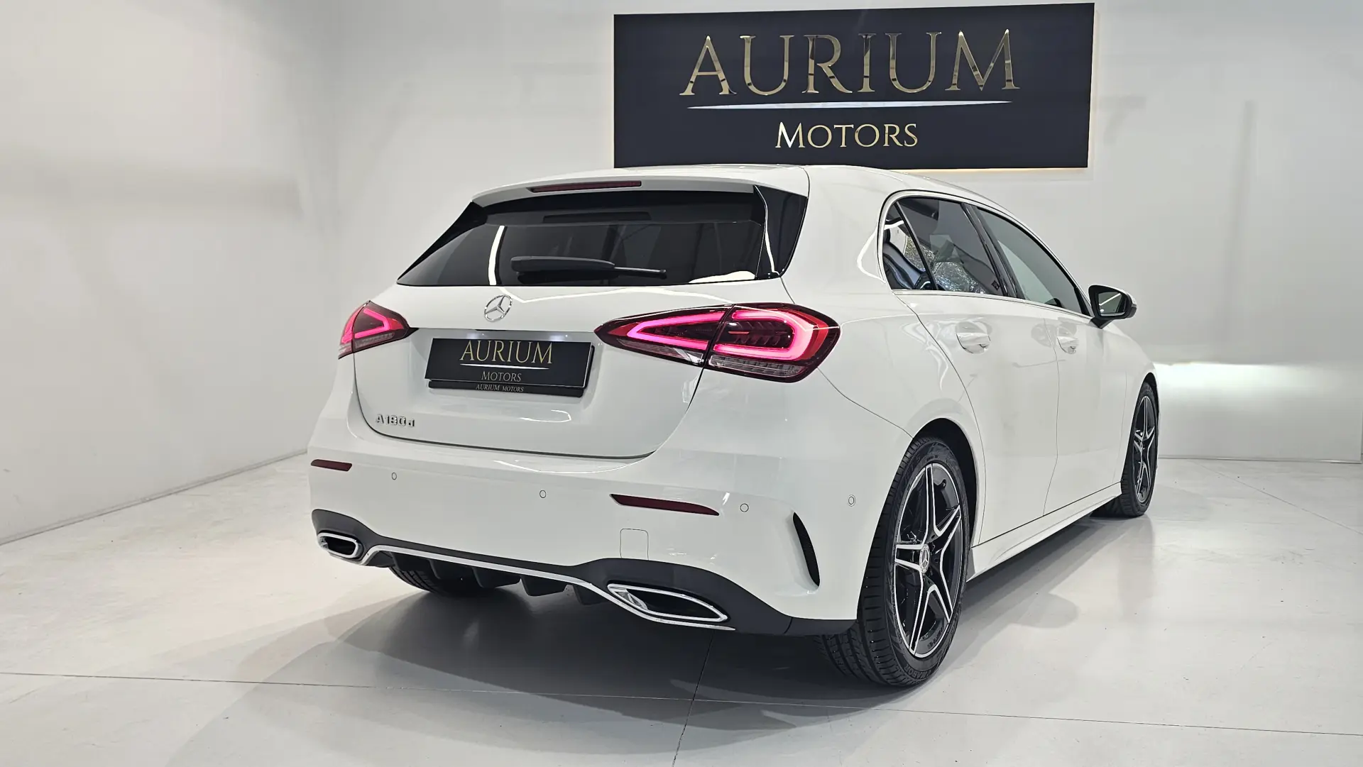 Mercedes-Benz A 180 d AMG Line Aut. 10