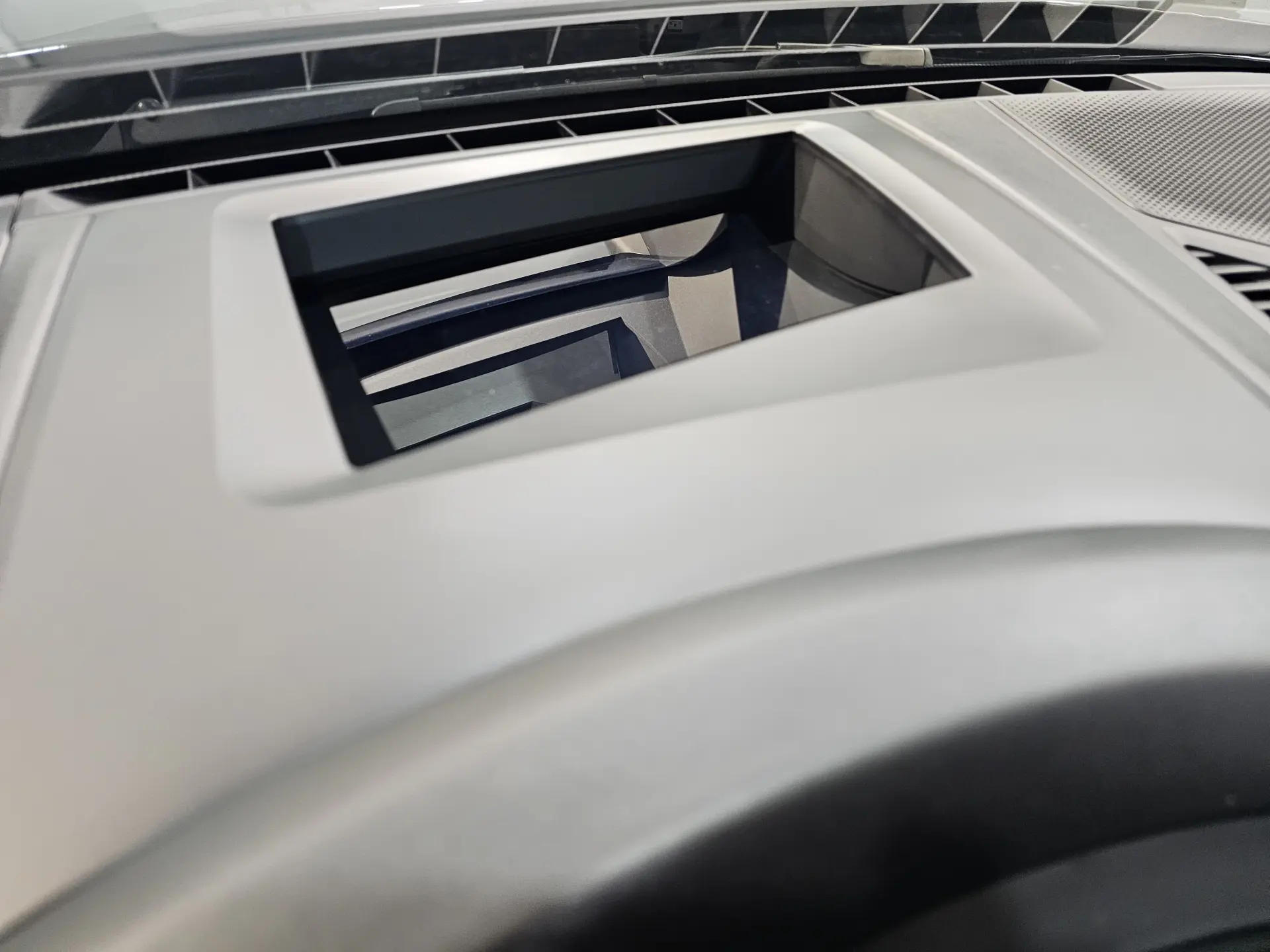 Porsche Cayenne Coupé E-Hybrid Black Edition 9