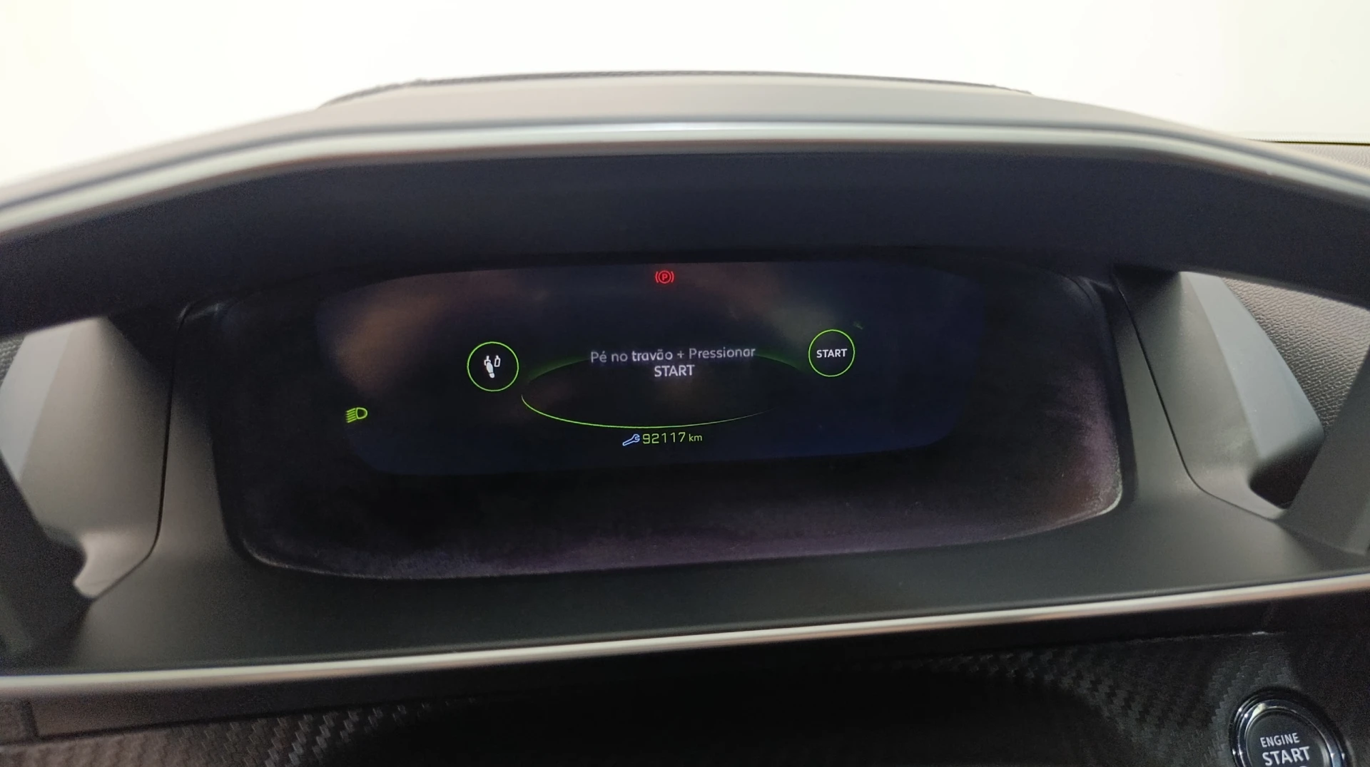 Peugeot 2008 1.2 PureTech GT Line EAT8 10