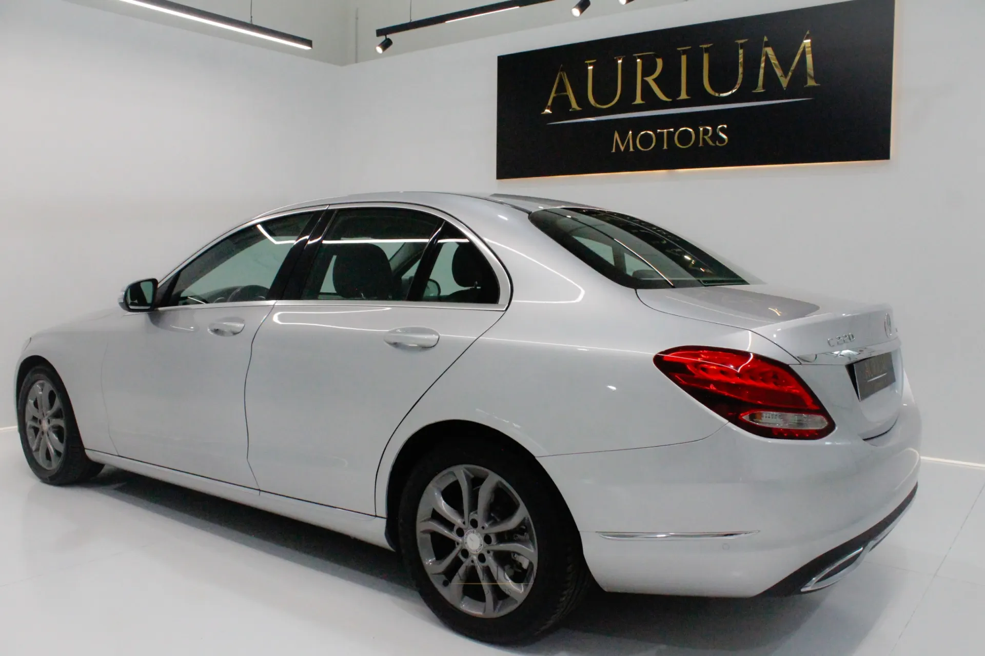 Mercedes-Benz C 220 3