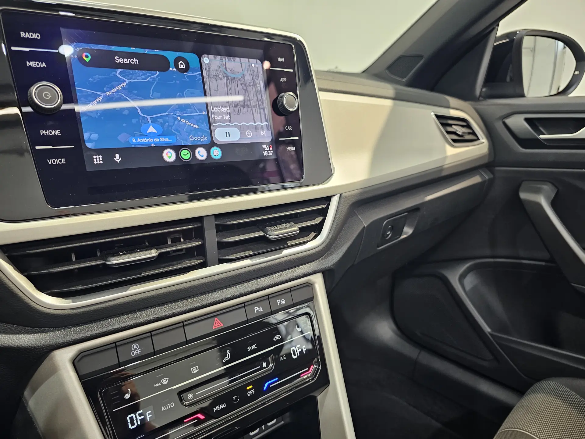 Volkswagen T-Roc Cabrio 1.5 TSI Style DSG 13