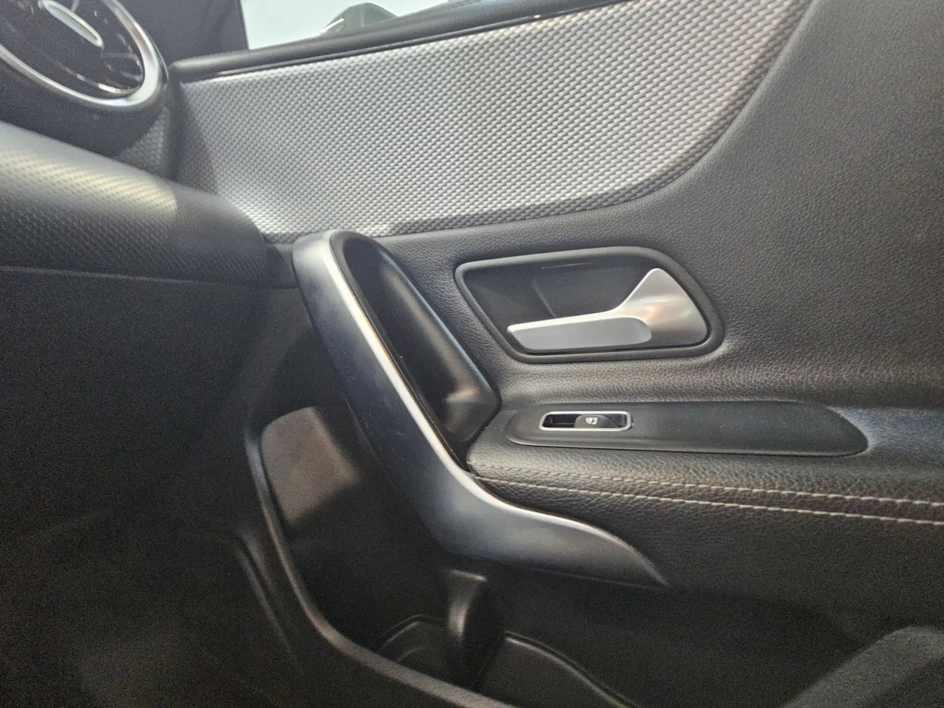 Mercedes-Benz CLA 180 d Shooting Brake Progressive Aut. 34