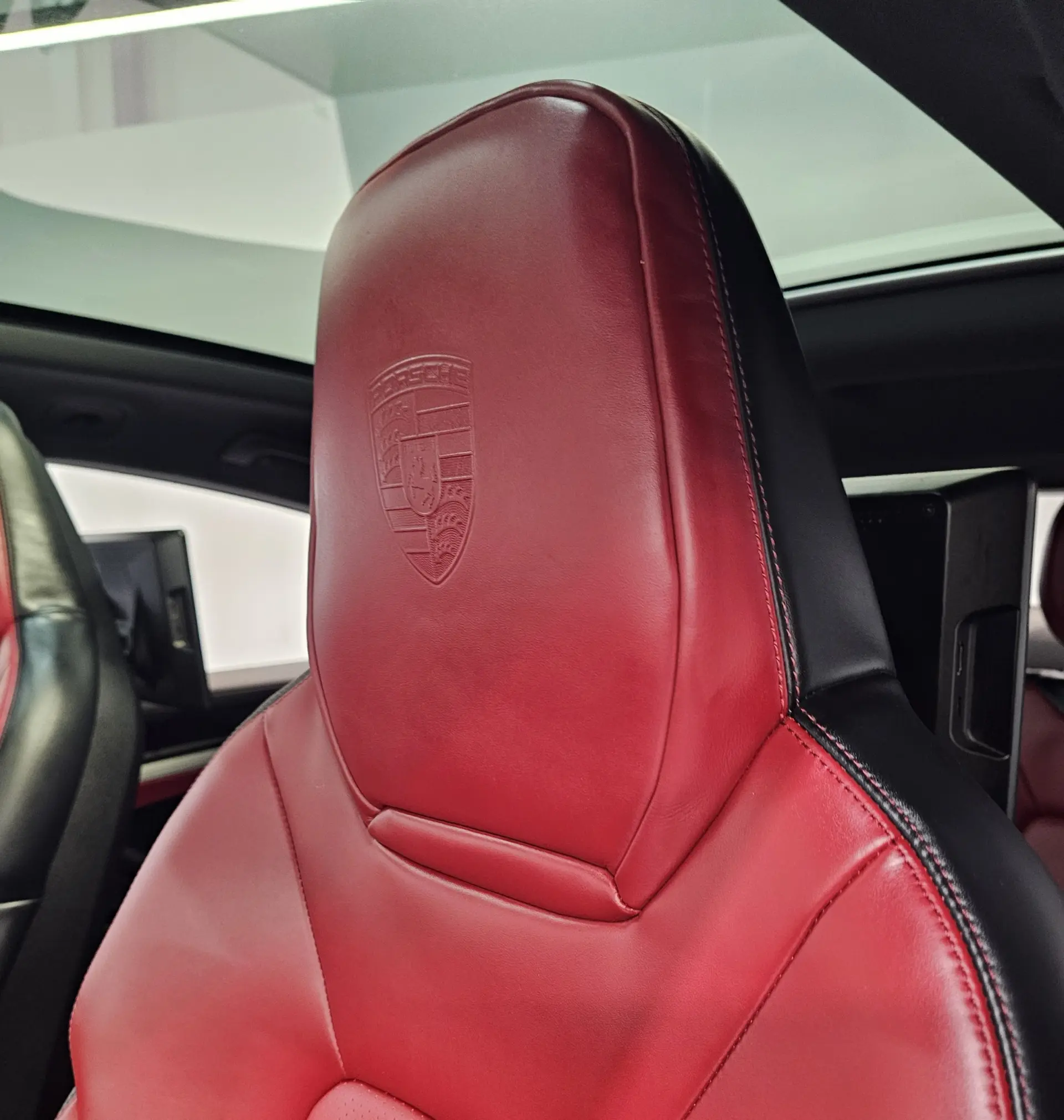 Porsche Cayenne Coupé E-Hybrid Black Edition 5