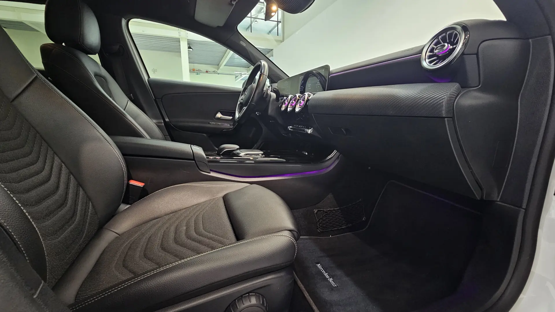 Mercedes-Benz A 180 d 7G-DCT Progressive 11