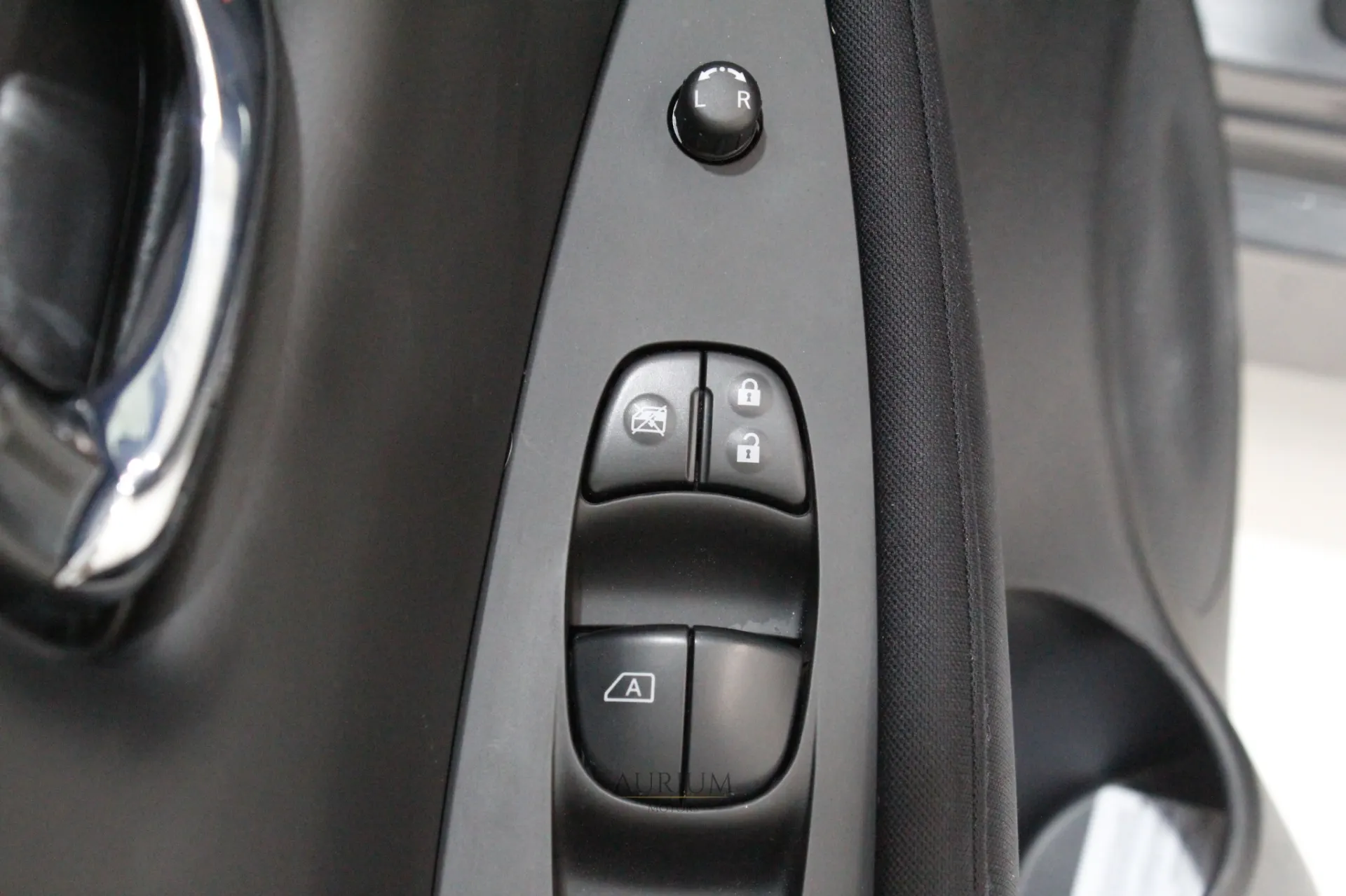 Nissan Leaf N-Connecta 15