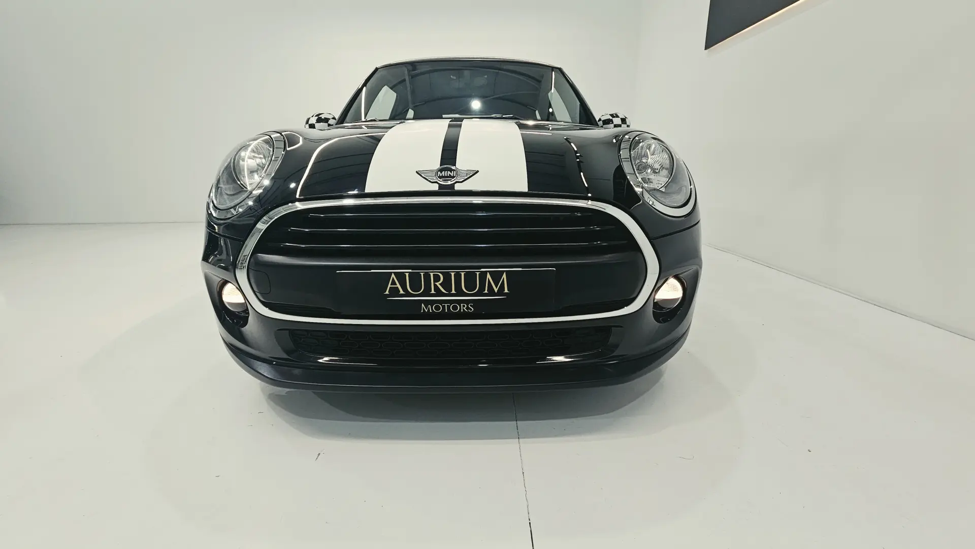 MINI 3 Portas One 14