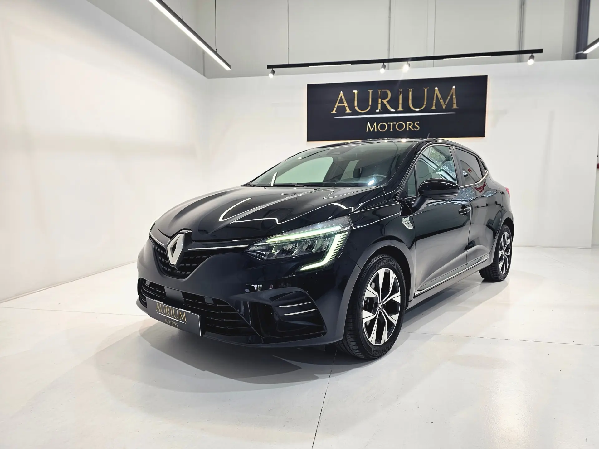 Renault Clio 1.0 TCe Limited 1