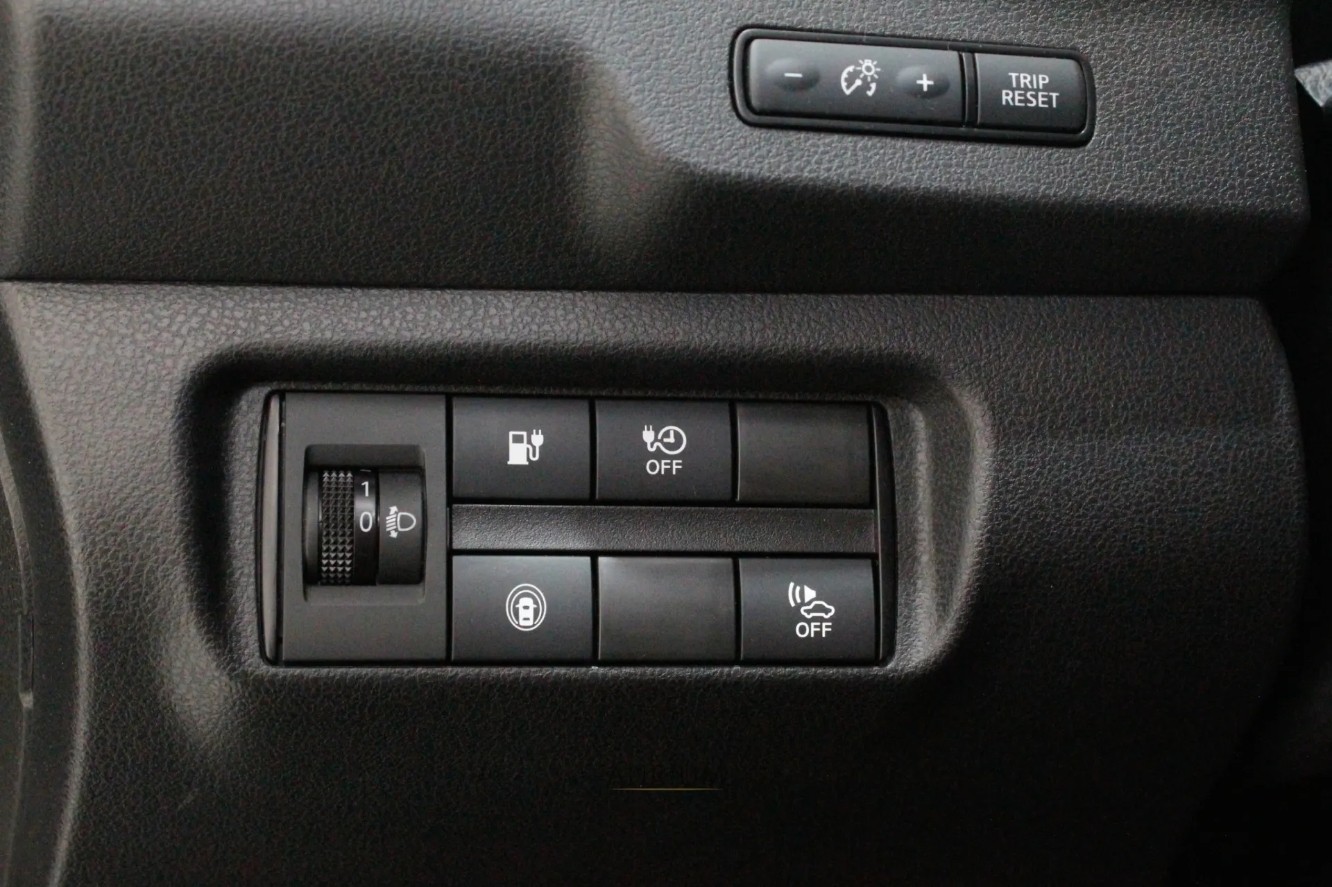 Nissan Leaf N-Connecta 16