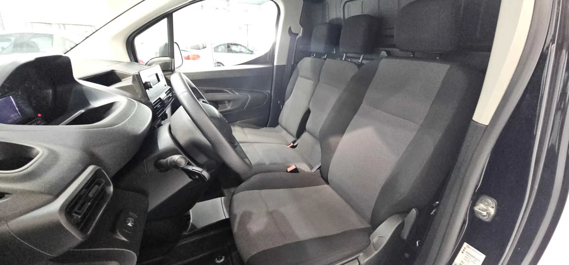 Peugeot Partner 1.5 BLUEHDI PRO 3L - IVA DEDUTIVEL 5