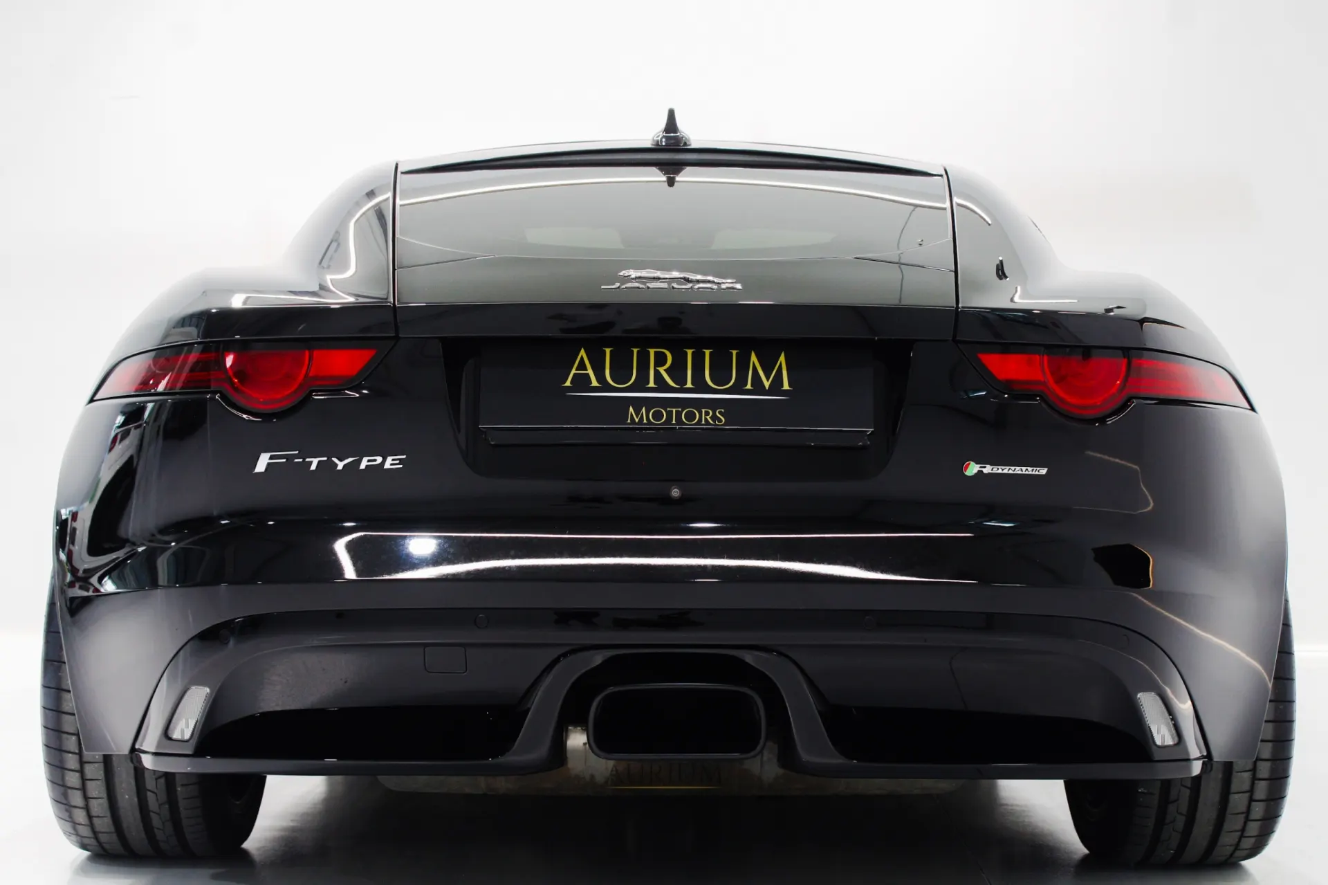 Jaguar F-Type 2.0 i4 R-Dynamic 5