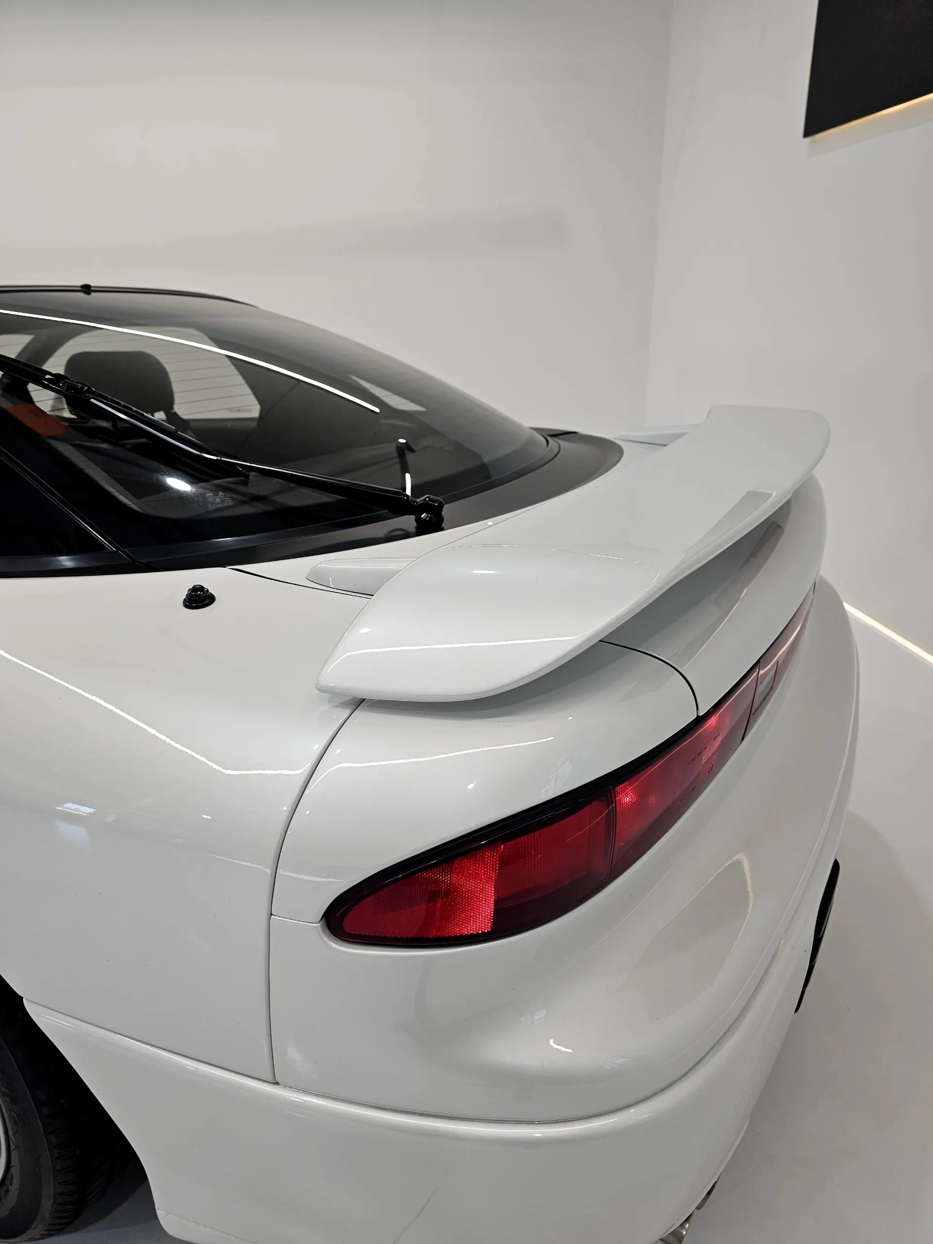 Mitsubishi 3000 GT SL 13