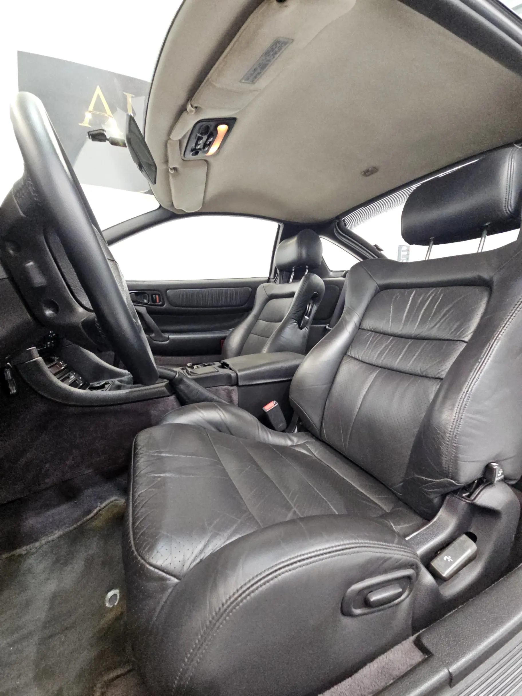 Mitsubishi 3000 GT SL 16