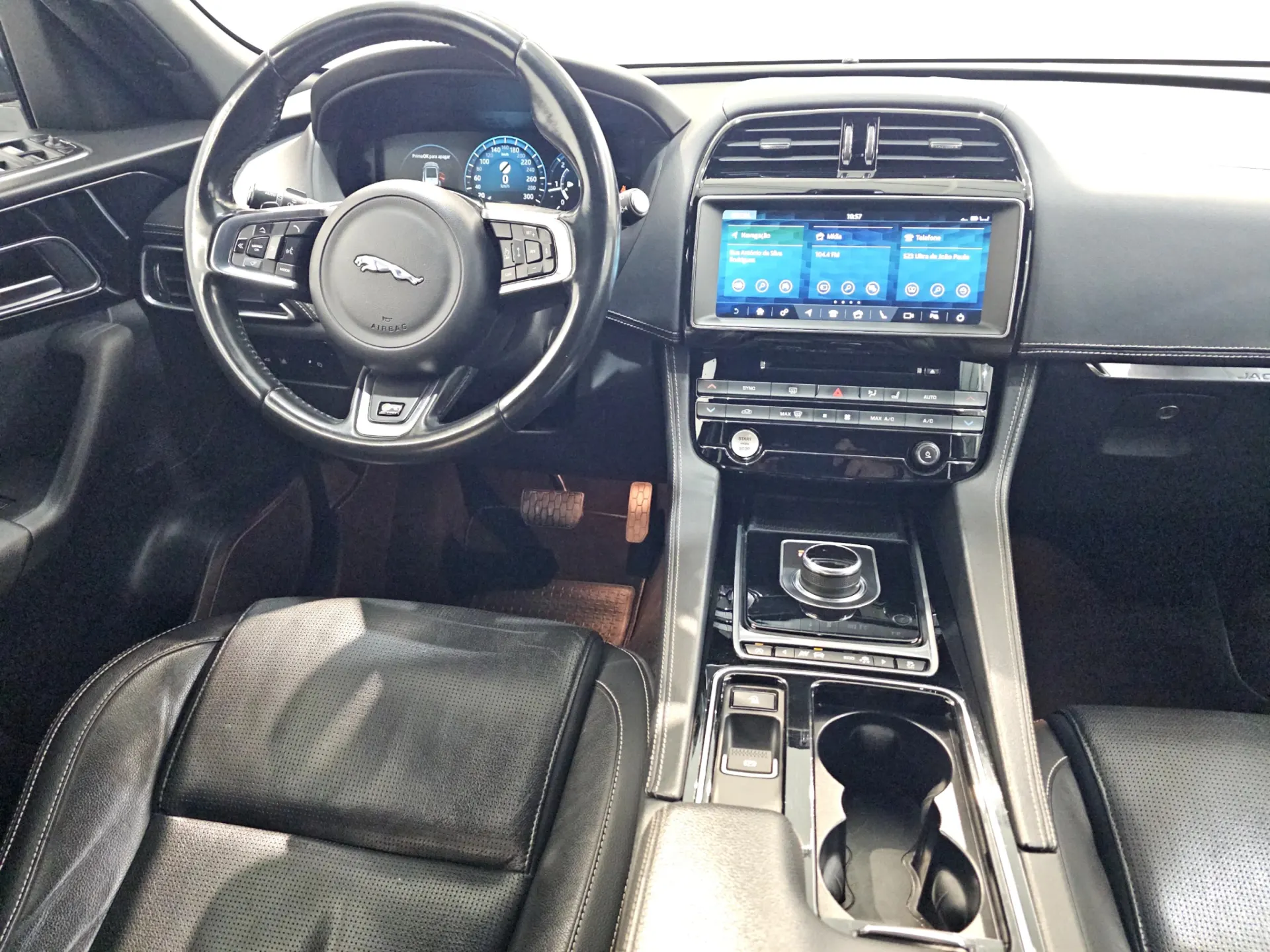 Jaguar F-Pace 2.0 i4D R-Sport AWD Aut. 17