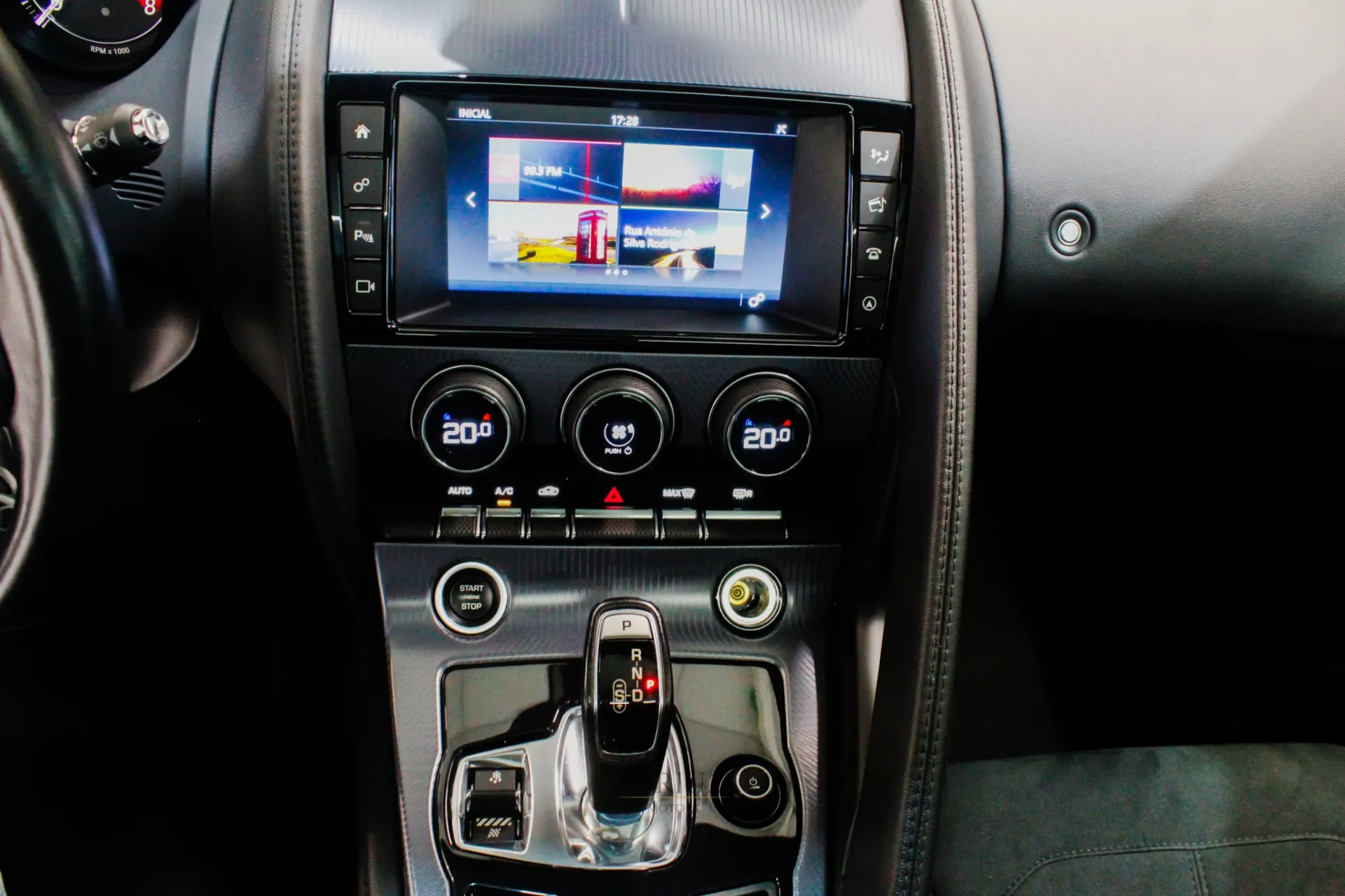 Jaguar F-Type 2.0 i4 R-Dynamic 12