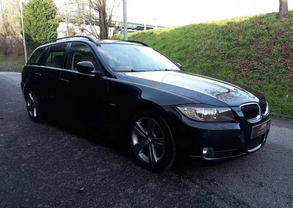 BMW 320 d Touring 2