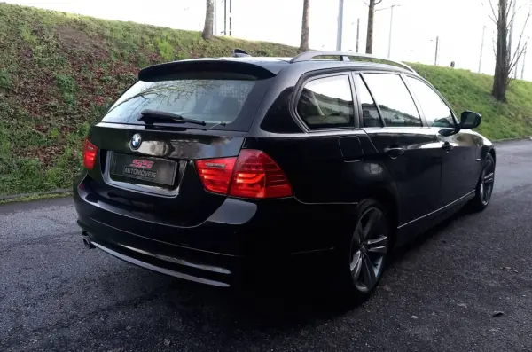 BMW 320 d Touring 7