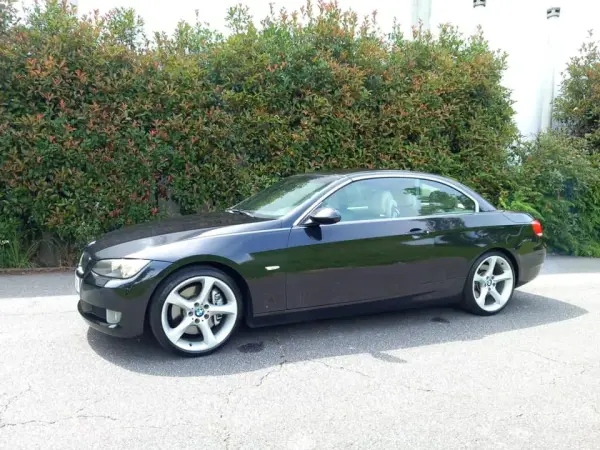 BMW 330 d 6