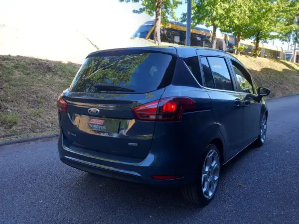 Ford B-Max 1.6 TDCi Titanium 8
