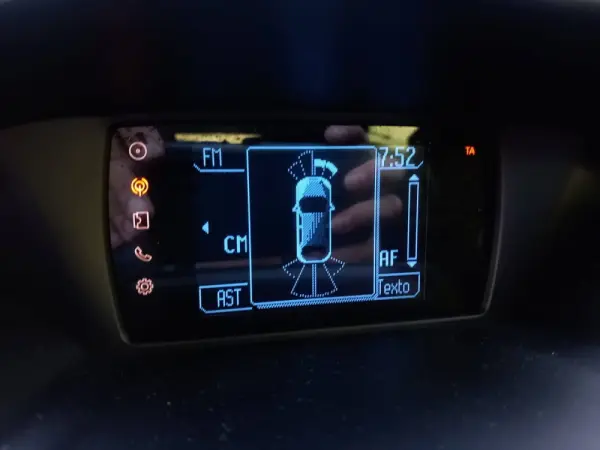 Ford B-Max 1.6 TDCi Titanium 28