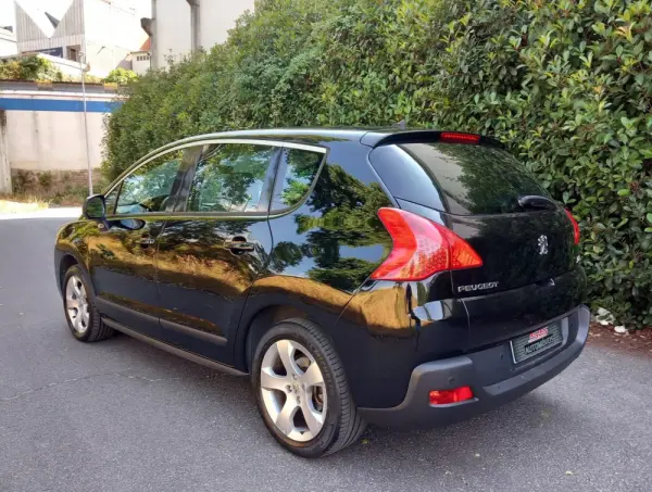 Peugeot 3008 1.6 HDi Allure 9
