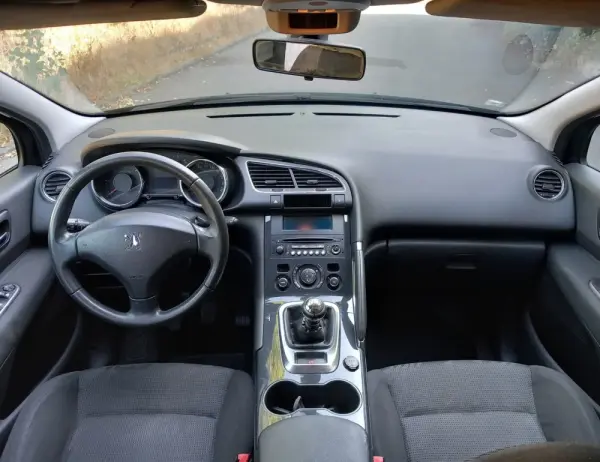 Peugeot 3008 1.6 HDi Allure 12