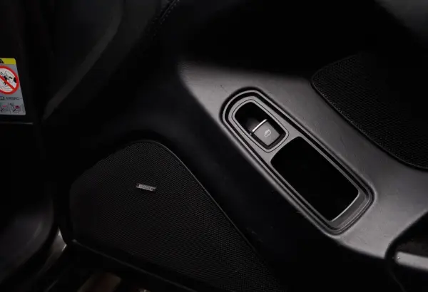 Porsche Panamera Platinum Edition 20