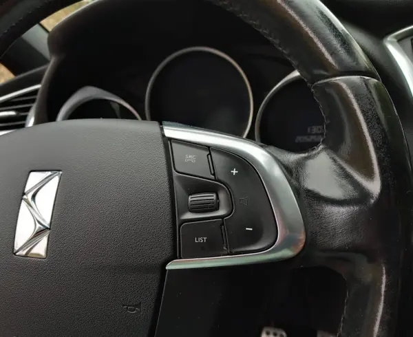 DS DS4 1.6 THP Sport Chic 21