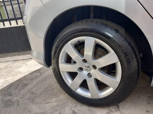 Peugeot 308 1.6 HDi Executive 5