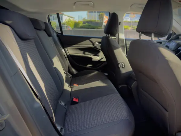 Peugeot 308 1.2 PureTech Allure EAT8 27