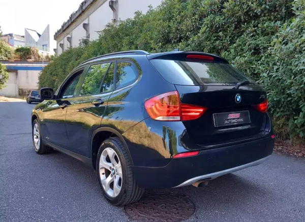 BMW X1 18 d sDrive 3