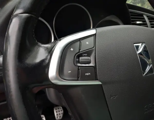 DS DS4 1.6 THP Sport Chic 22