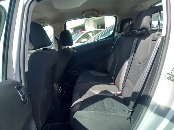 Peugeot 308 1.6 HDi Executive 10