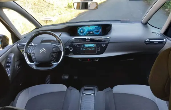 Citroen C4 Grand Picasso 1.6 e-HDi Exclusive ETG6 10