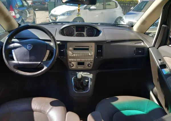 Lancia Musa 1.3 16V M-jet Platino S&S 12