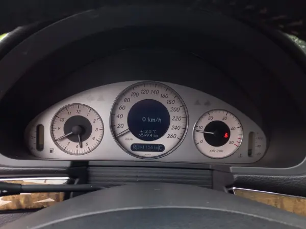 Mercedes-Benz E 220 CDi Avantgarde Aut. 24