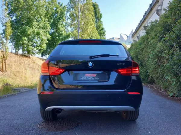 BMW X1 18 d sDrive 6