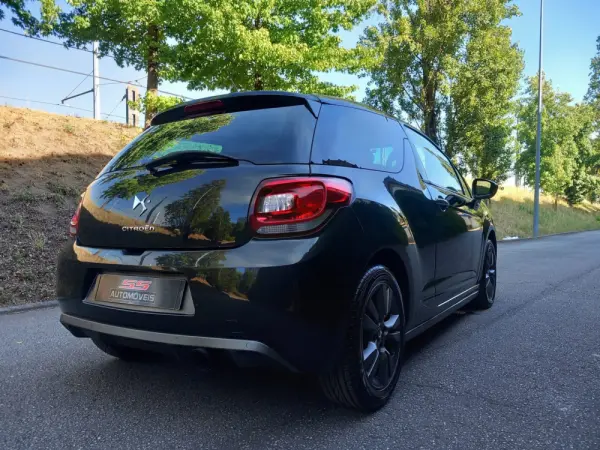 Citroen DS3 1.6 HDi Airdream So Chic 7
