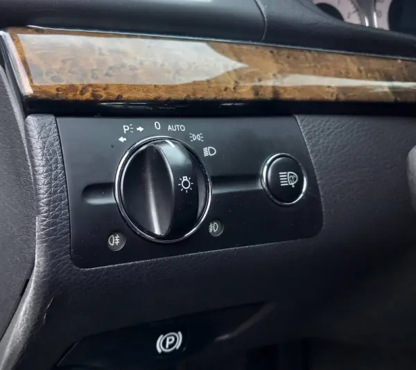 Mercedes-Benz E 220 CDi Avantgarde Aut. 19