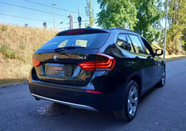 BMW X1 18 d sDrive 5