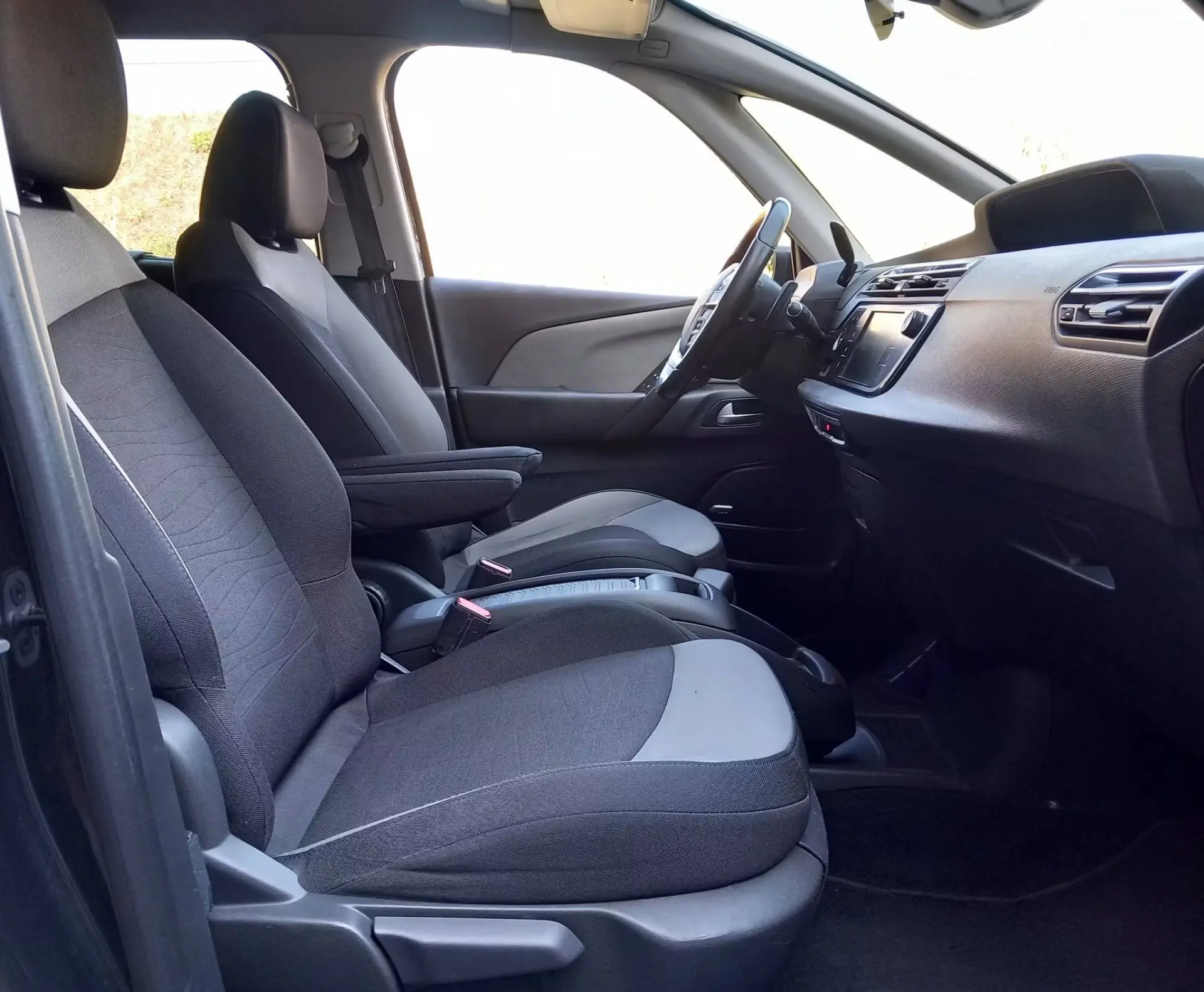 Citroen C4 Grand Picasso 1.6 e-HDi Exclusive ETG6 11