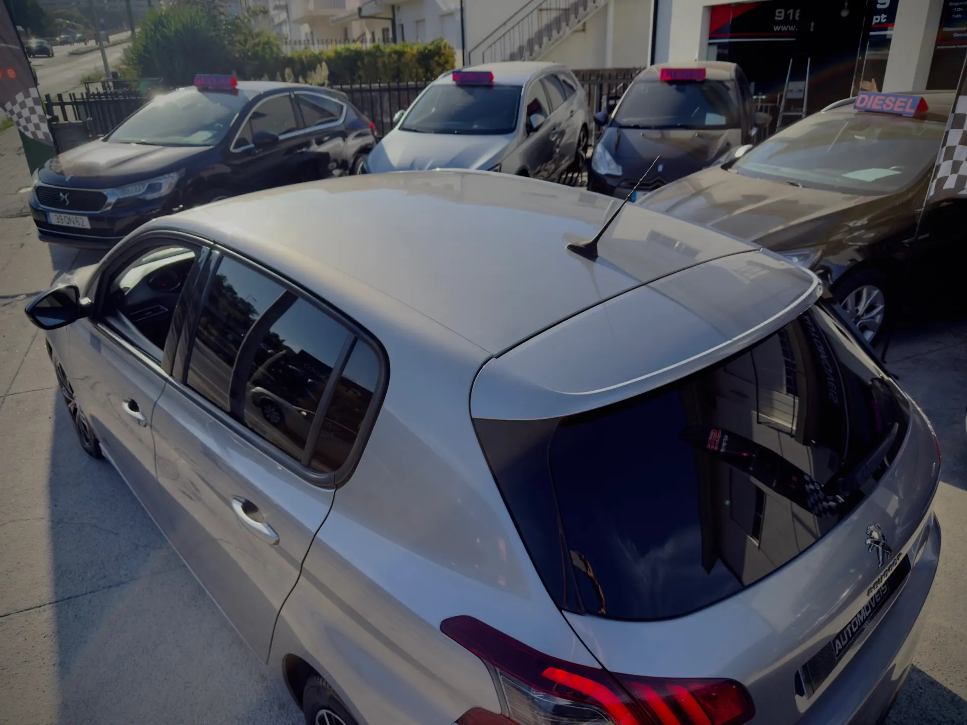Peugeot 308 1.2 PureTech Allure EAT8 13