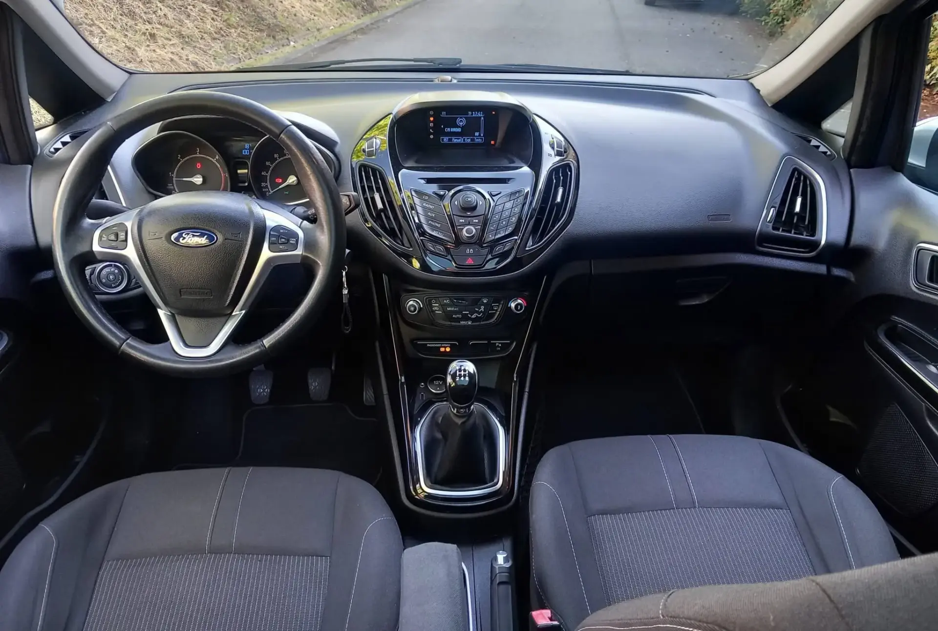 Ford B-Max 1.6 TDCi Titanium 10