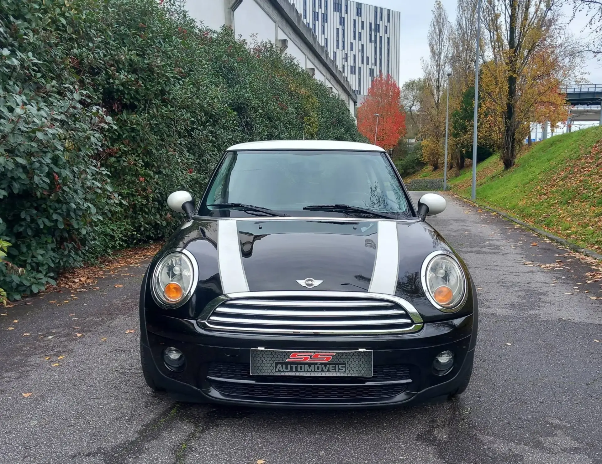 MINI 3 Portas Cooper D 6