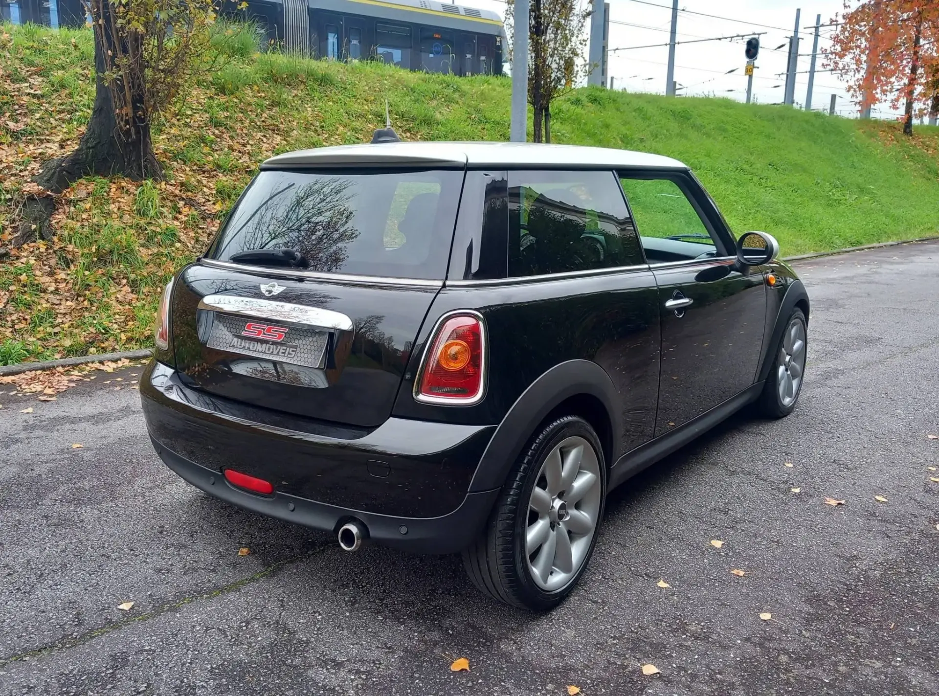MINI 3 Portas Cooper D 9
